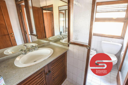 Casa Venta Barrio Fisherton 4 Dormitorios Jardín Piscina Cochera