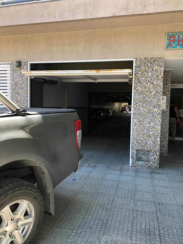 Imagen 2 de 16 de Venta Cochera Fija Villa Urquiza Porton Automatico