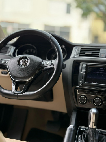 Volkswagen Jetta 2.0 TSI HIGHLINE 211CV GASOLINA 4P TIPTRONIC