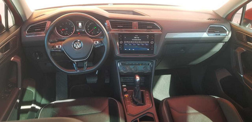Imagen 11 de 15 de Volkswagen Tiguan R-line 1.4 Turbo