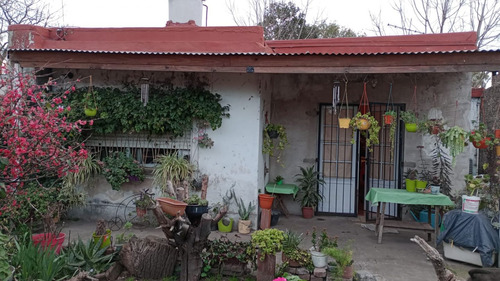 Oportunidad!!! Casa En Buen Estado A Mts. Avenida, Amplio Lo