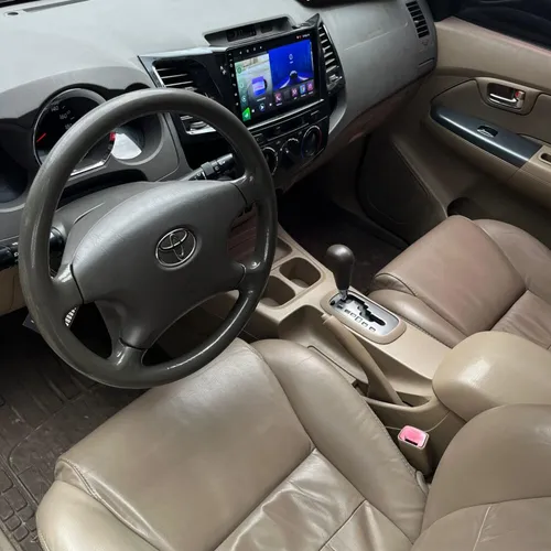 Toyota Fortuner 2.7L AT 2.7CC 2012**