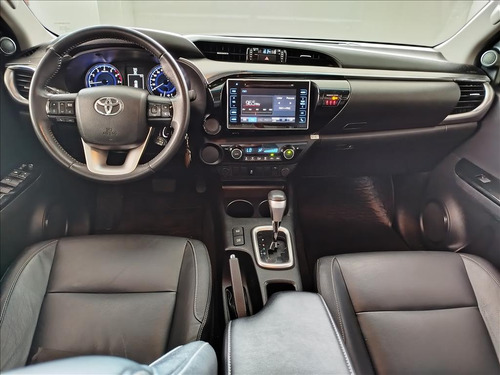 Toyota Hilux 2.7 SRV 4X4 CD 16V FLEX 4P AUTOMÁTICO