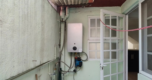 Preciosa Y Amplia Casa, Excelente Ubicación En Fracc. Residencial Las Américas Ecatepec. A Solo Unos Minutos De La Cdmx!!! -no Créditos- Jagr