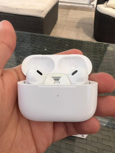 AirPods Pro 2nd Generation Calidad Premium (genericos) (Reacondicionado)
