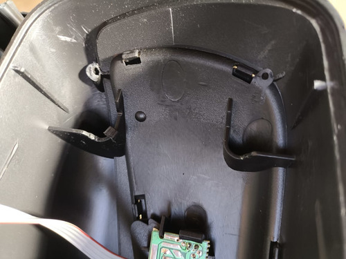 Nobreak Senoidal Puro Ragtech 1200va Até 840 Watts Detalhe