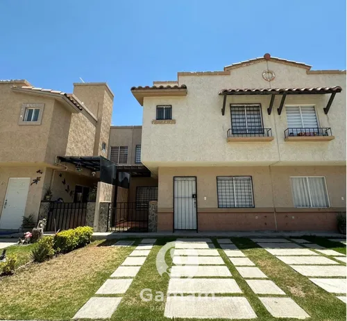 Casa En Venta En Fraccionamiento Real Madeira Pachuca Hidalgo Equipada