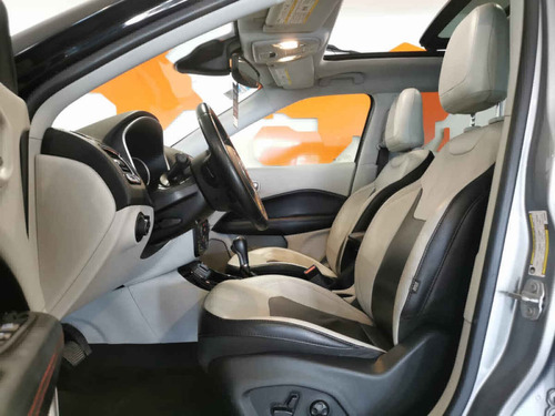 Imagen 13 de 15 de Jeep Compass 2019 5p Limited 4x2 L4/2.4 Aut