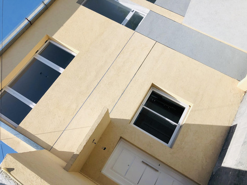 Casa En Venta Ubicado En Adrogué, Almirante Brown, G.b.a. Zona Sur
