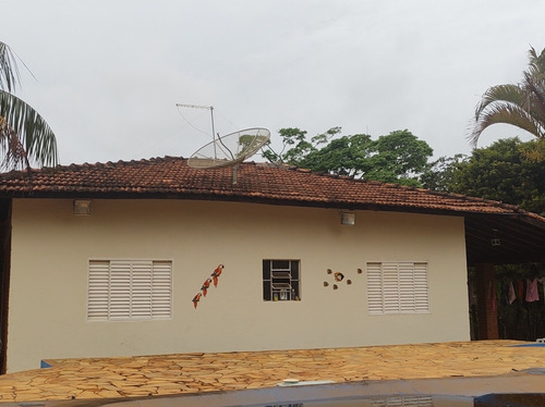 Imagem 11 de 14 de Chácara 5.000mcasa Sede:- 2 Quartos- Sala- Cozinha - B