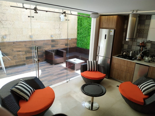Imagen 19 de 23 de Lujoso Y Exclusivo Townhouse En Venta En La Urb Cantarrana Andrews Rivero 04124959888