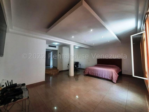 Imagen 8 de 22 de Casa En Venta En Maracay, Urb. La Soledad 22-23078 Cp
