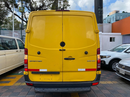Imagen 5 de 14 de Mb Sprinter Cargo Van 315 Crédito O Contado !!!