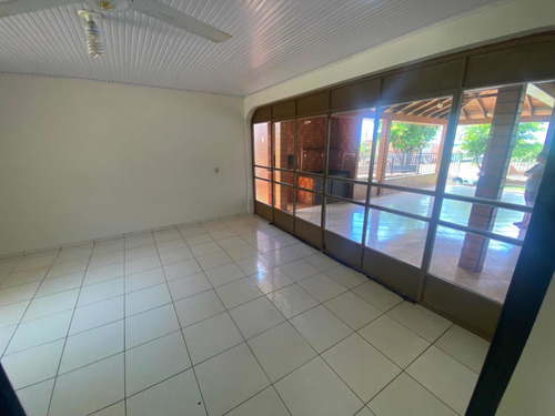 Imagen 12 de 22 de Casa En Naranjito