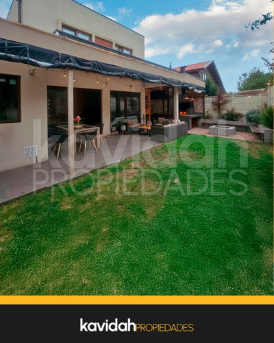 4d/2b/3e Casa En Huertos Familiares, San Pedro De La Paz