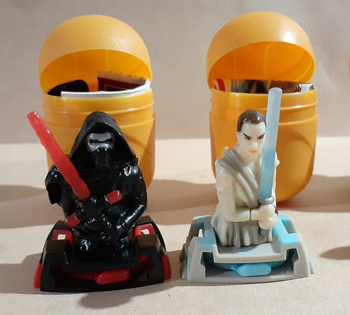 Figuras Star Wars Kylo Ren + Rey - Juguetes Kinder Sorpresa