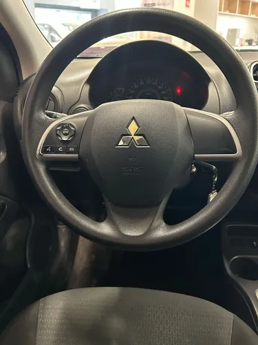 Mitsubishi Mirage 1.2 G4 GLX Cvt