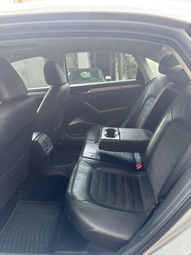 Volkswagen Passat 2.5 Highline At
