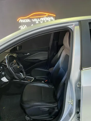 Chevrolet Onix 1.0T Premier Sedan At