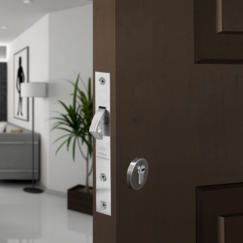 Cerradura Chapa Puerta Corrediza Embutir Cisa Picolo M 30mm Color Negro