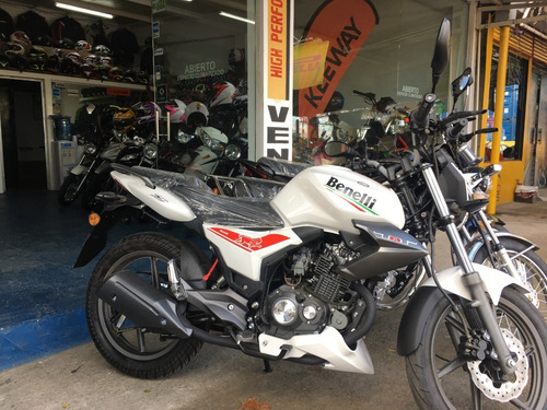 Imagen 7 de 24 de Benelli Trk 502 X 2 Rally Yellow Exclusiva 2022 (60 Cuotas)
