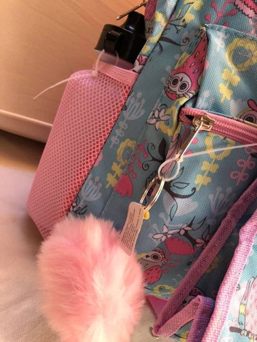 Set De Mochila Y Varios Accesorios Estampada- Envio Gratis!
