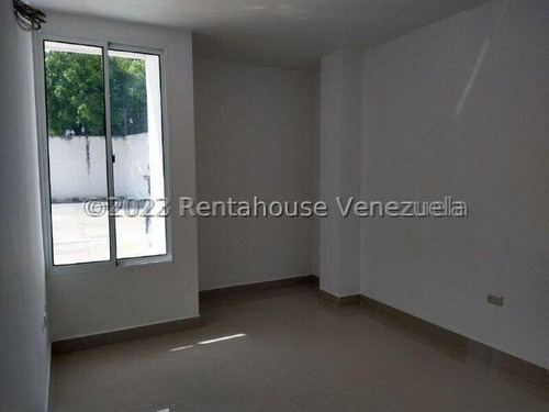José Trivero Vende Hermoso Apartamento Ubicado En Excelente Zona De Cabudare