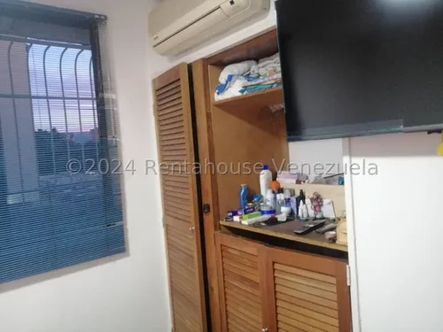 La Urbina , Apartamento En Venta , Mim 25-5155