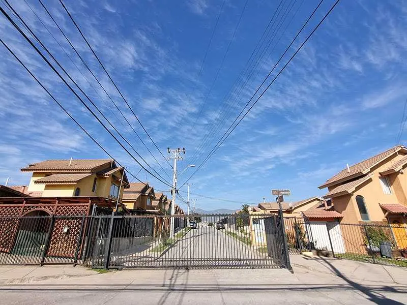Imagen 2 de 26 de Casa En Venta 3d 2b Brisa Mar, Coquimbo (73031)