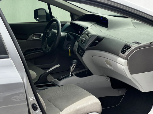 Honda Civic 1.8 Lxs Flex Aut. 4p