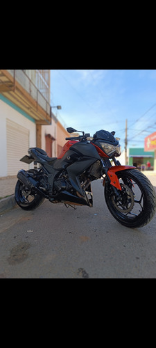 Z300 (veículo Com Avaria No Virabrequim)