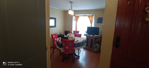 Casa En Venta De 4 Dorm. En Maipú