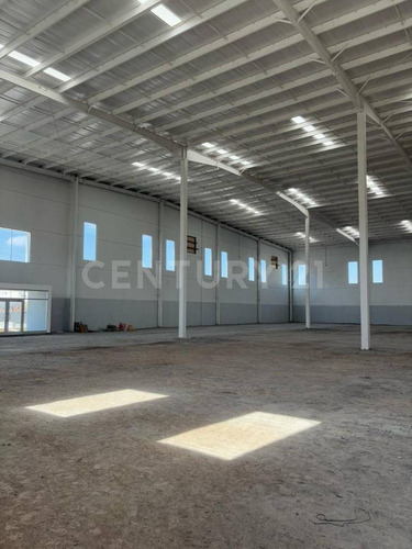 Nave En Renta De 7,455 M2 En Ramos Arizpe.