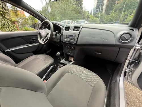 Renault Logan Authentique 1.6 Mecanico