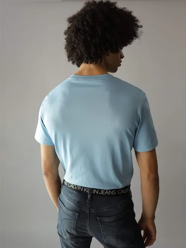 Polera Disrupted Outline Monologo Azul Calvin Klein