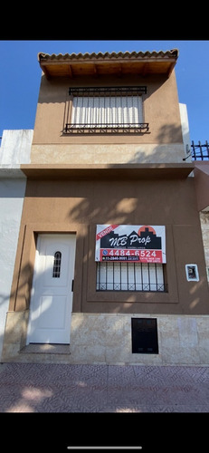 Imagen 1 de 19 de Excelente Duplex De 3 Ambientes. Reciclado A Nuevo