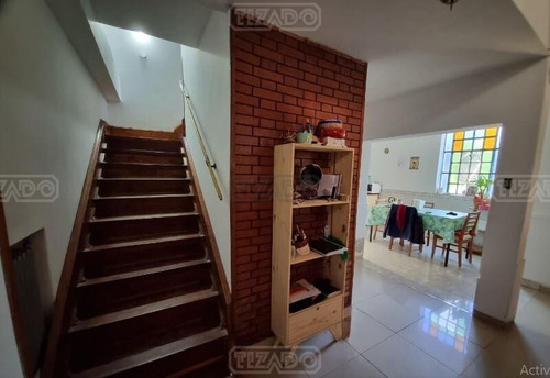 Casa En Venta + Local Comercial En Neuquen Capital, Neuquén, Patagonia