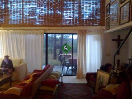 Venta De Casa En Chihuahua, 4 Dormitorios, 3 Baños Lindo Lugar, 3 Cuadras Del Mar- Ref: 43804