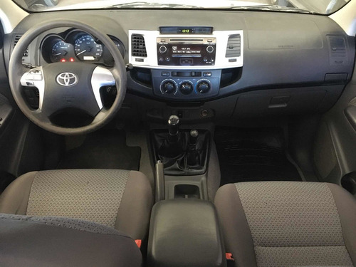 Toyota Hilux 3.0 Cd Sr 171cv 4x4 - C3 2014