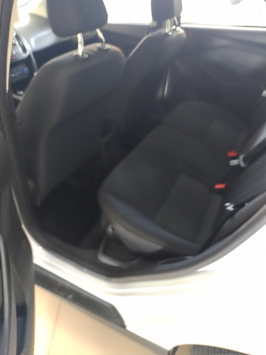 Imagen 9 de 18 de Ford Focus Iii 2016 1.6 Sedan S