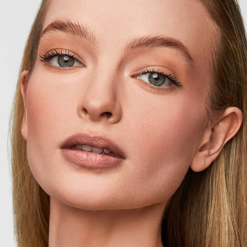 Rubor en polvo Makeup By Mario Soft Pop Powder Tono Desert Rose, color rosa terroso