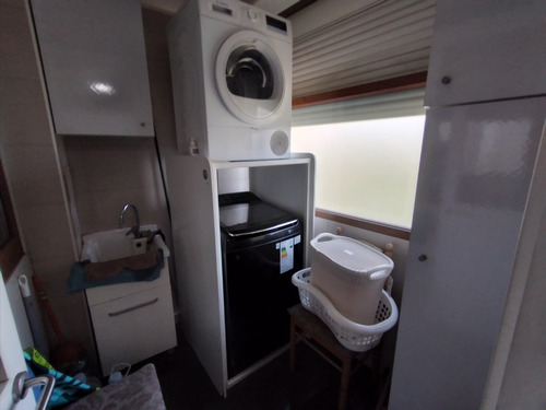 Venta, Excelente Depto A Pasos De Manquehue 4d / 4b