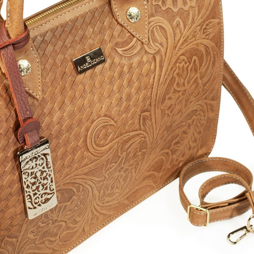 Imagen 2 de 7 de Bolsa De Piel Con Grabado Tipo Cincelado Bolso Dama Llavero