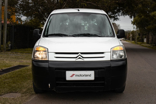 Citroën Berlingo 1.4 2011- Motorland Permuto / Financio