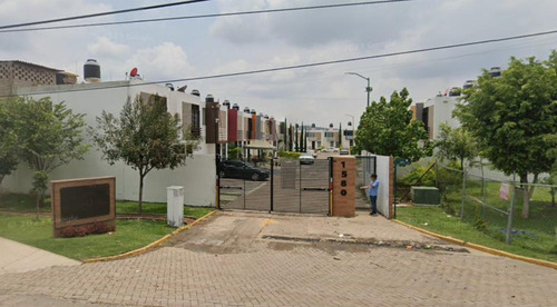 Vendo Casa En Fracc. Terrasolare, Tonala Junto Plaza Fuente San Gaspar