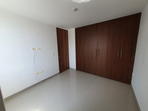 Imagen 11 de 14 de Hermoso Apartamento Bien Ubicado (paraiso)