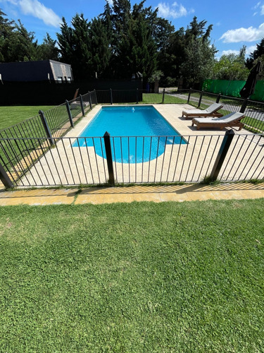 Dueño Vende Casa Principal Y Casa De Caseros O Para Renta Con Pileta Cercada Parque Frutales Garaje 48 M2 Barrio Semi Cerrado De Quintas, Ideal Vivienda Permanente, Zona Muy Segura.