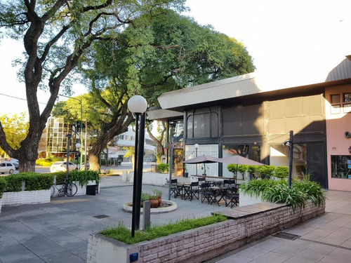 Imagen 2 de 14 de Local En Venta - San Isidro - Acassuso