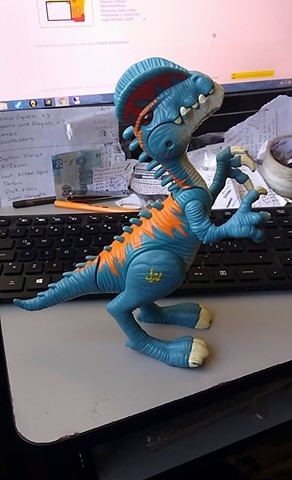 Jurassic World Playskool Heroes Dilophosaurus Figure Lights (Usado)