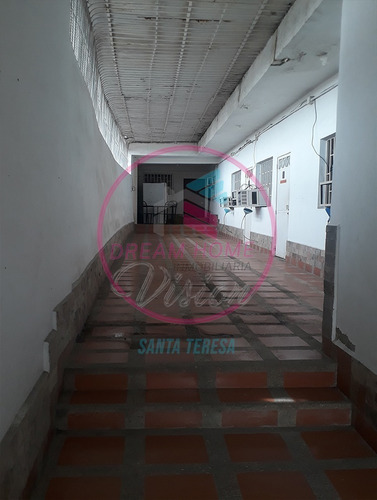 Imagen 6 de 8 de Venta De Casa Con Locales, Ubicado En El Centro De Santa Teresa Del Tuy.